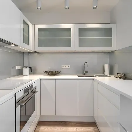 Munn 7 Apartment